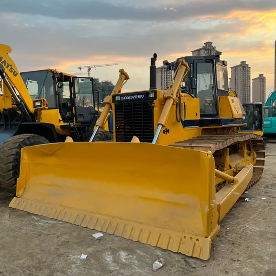 Komatsu D85-21 Crawler Bulldozer product-listing image