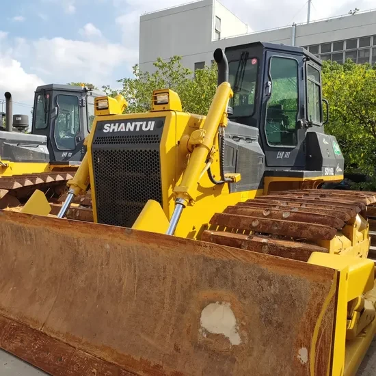 Shantui SD16L Crawler Bulldozer product-listing image